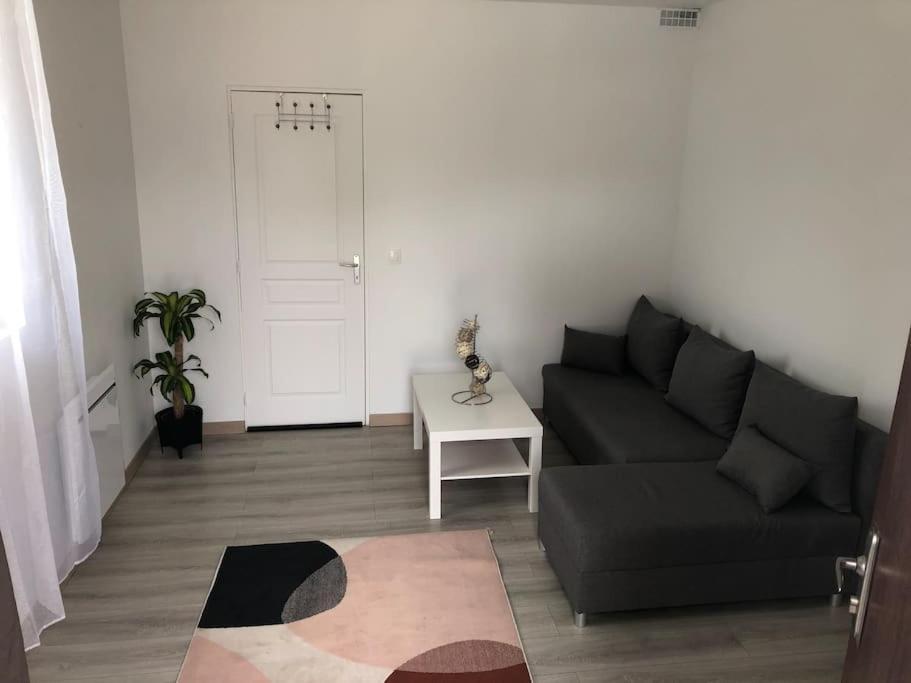 Top Appartement 10 Minutes De Disney Шеси Екстериор снимка